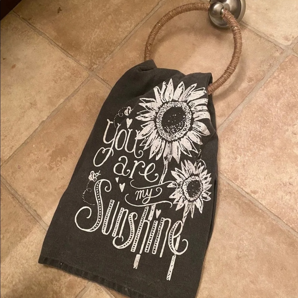 Hand towel